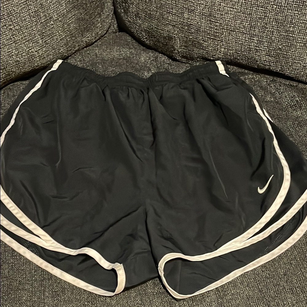 Nike Black Athletic Shorts with Moisture-Wicking Fabric